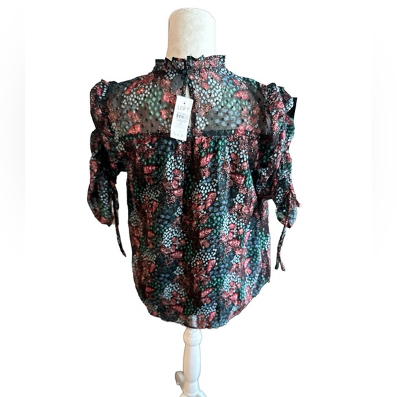 Loft top - Picture 2 of 3